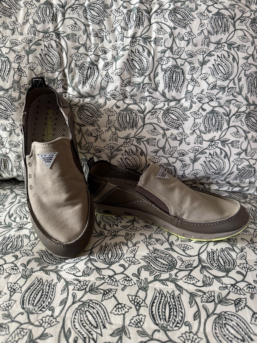 Columbia Men's Taupe and Brown Slip-On Loafers